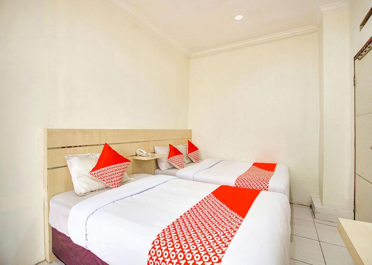 Oyo 2554 Hotel Arimbi Lama Dewi Sartika Бандунг Екстериор снимка